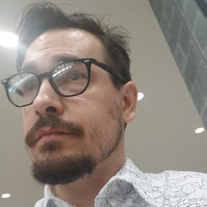 Meet your Posher, Lee